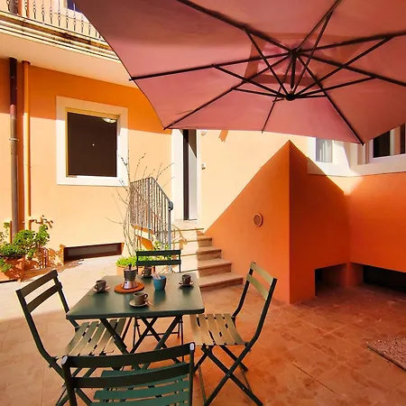 Holiday home Corte Dei Fiori Di Casa Camilla Journey *